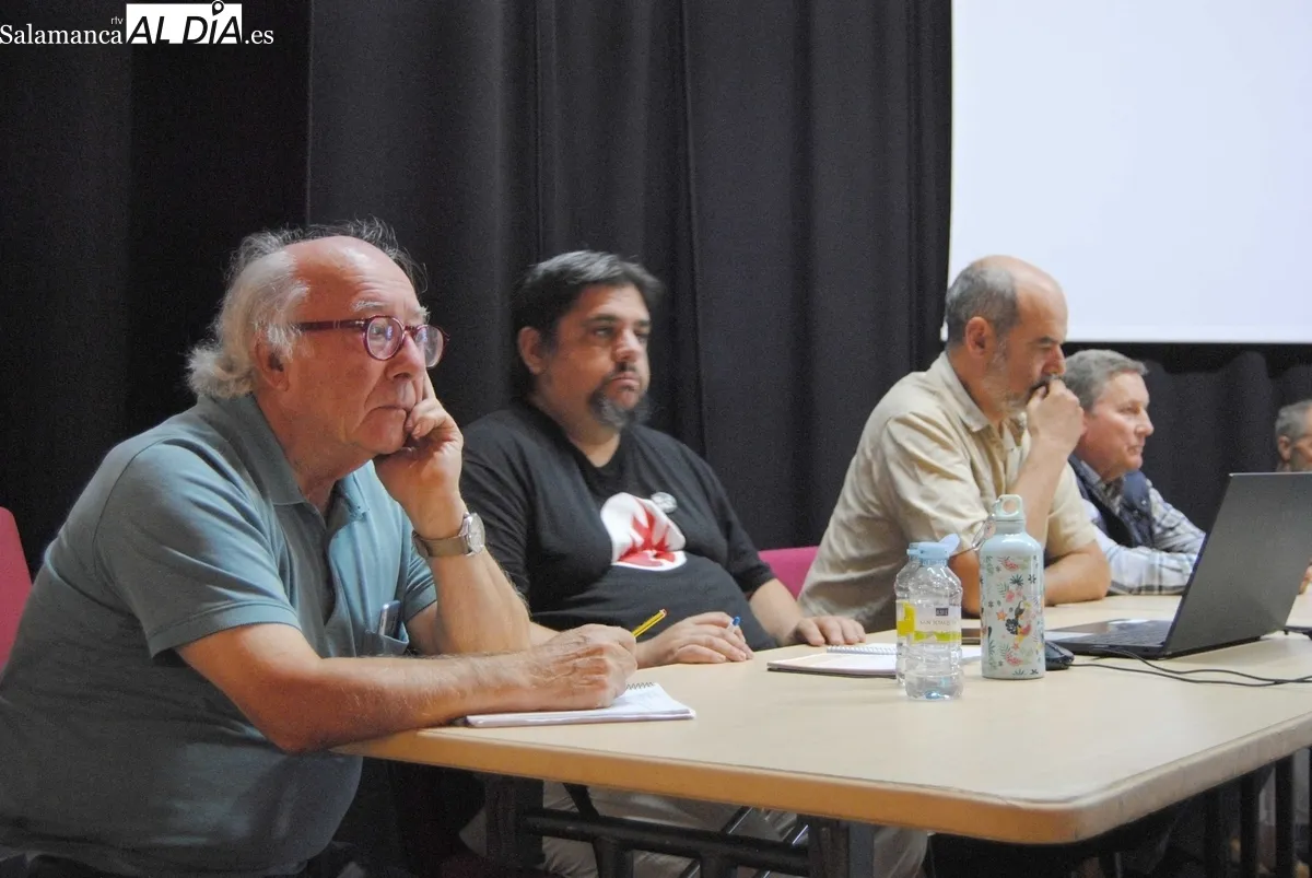 La jornada estaba organizada por el Ayuntamiento de Monleras y contó con una buena afluencia de público e intervenciones estremecedoras  