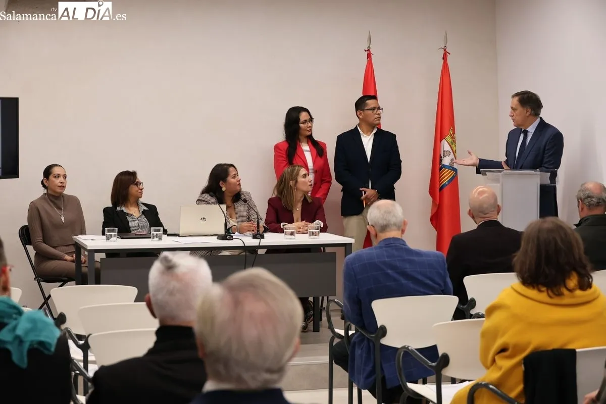 Inauguración oficial de la Asociación de Mexicanos de Salamanca. Fotos: David Sañudo
