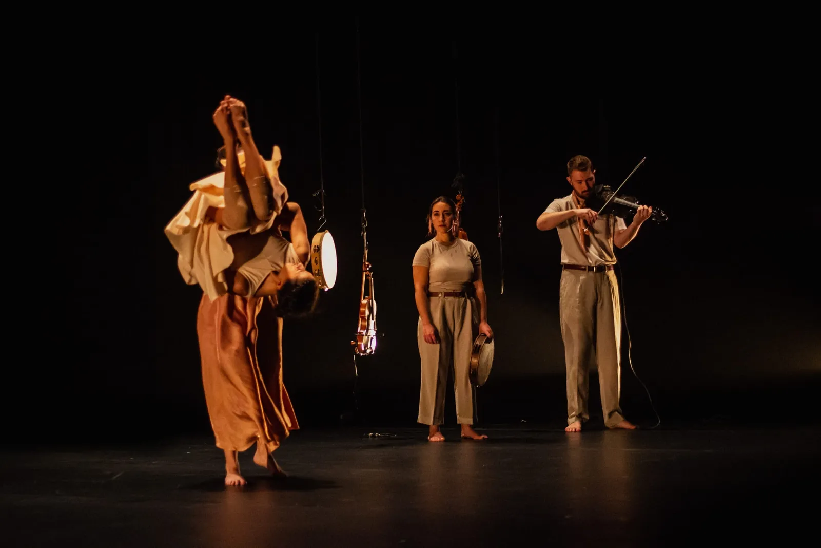 Blueberry Dance Project (Danza). Aracnea, el viernes 5 de diciembre