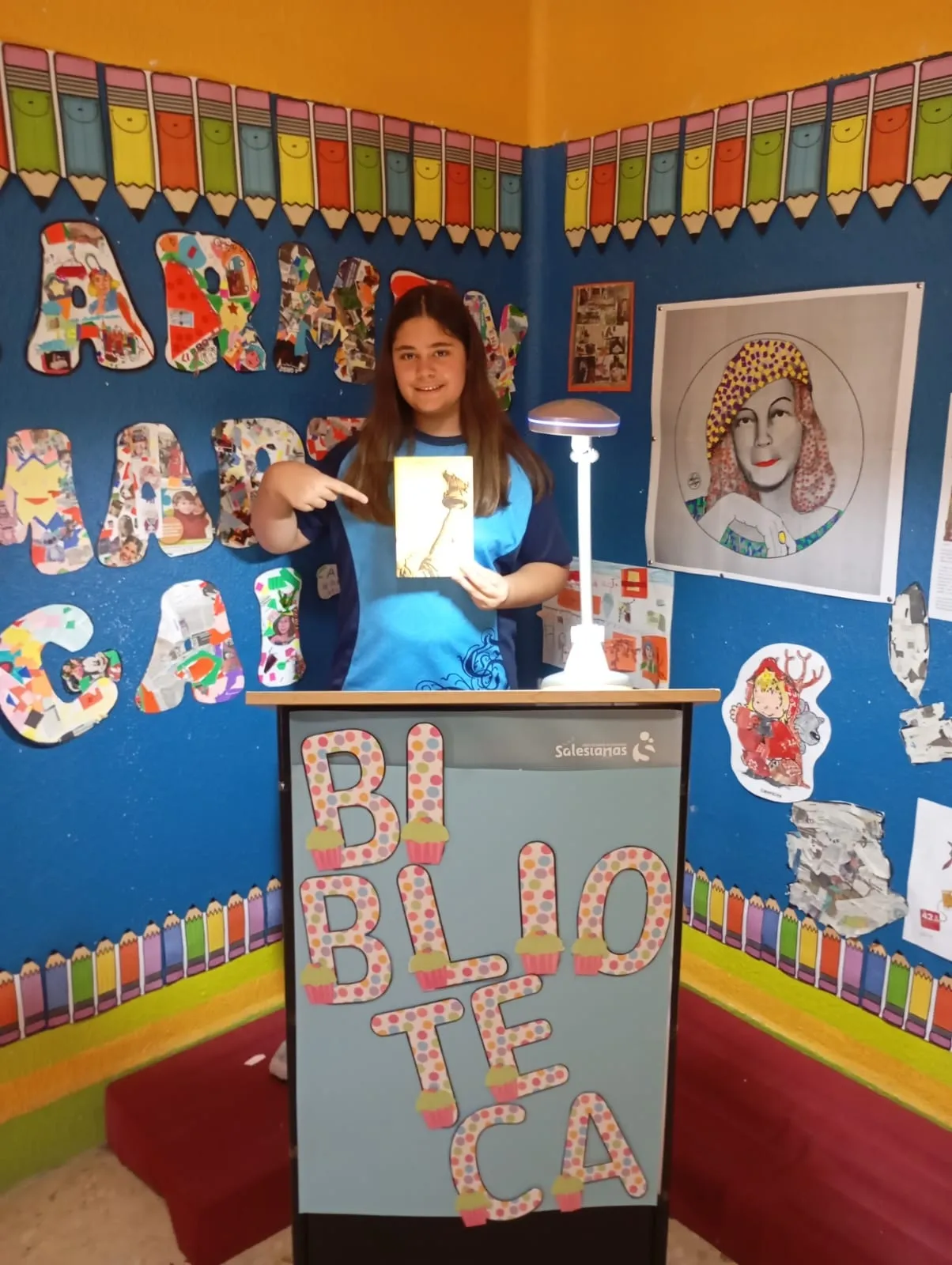 El Colegio San Juan Bosco homenajea a Carmen Martín Gaite con 'Caperucita en Manhattan'