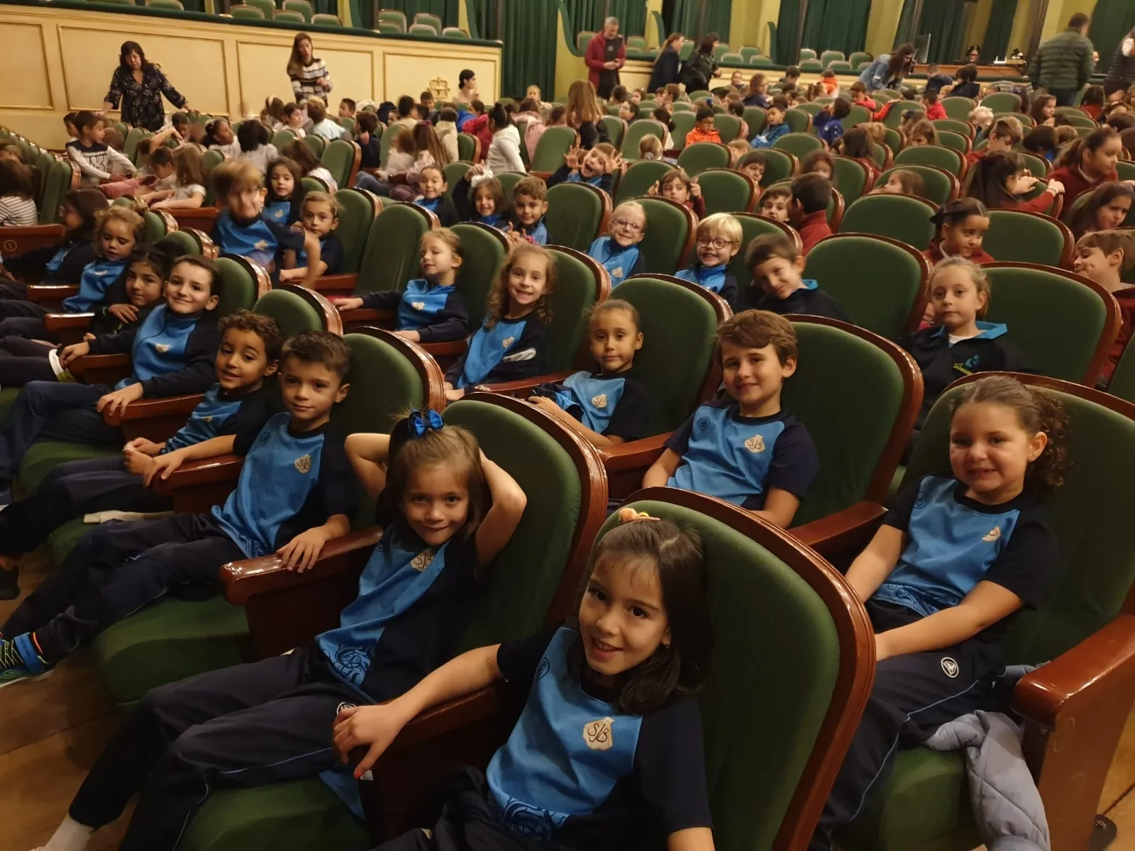 Foto 7 - El Teatro Liceo acerca las artes esc&eacute;nicas a los escolares con 'Yo, Tarz&aacute;n'