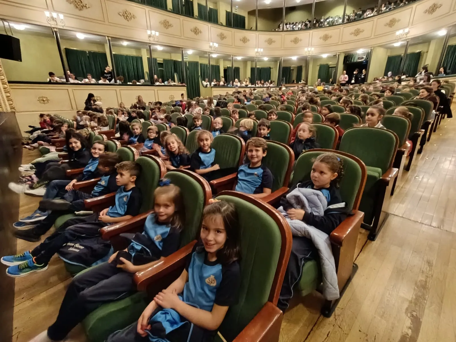 Foto 6 - El Teatro Liceo acerca las artes esc&eacute;nicas a los escolares con 'Yo, Tarz&aacute;n'