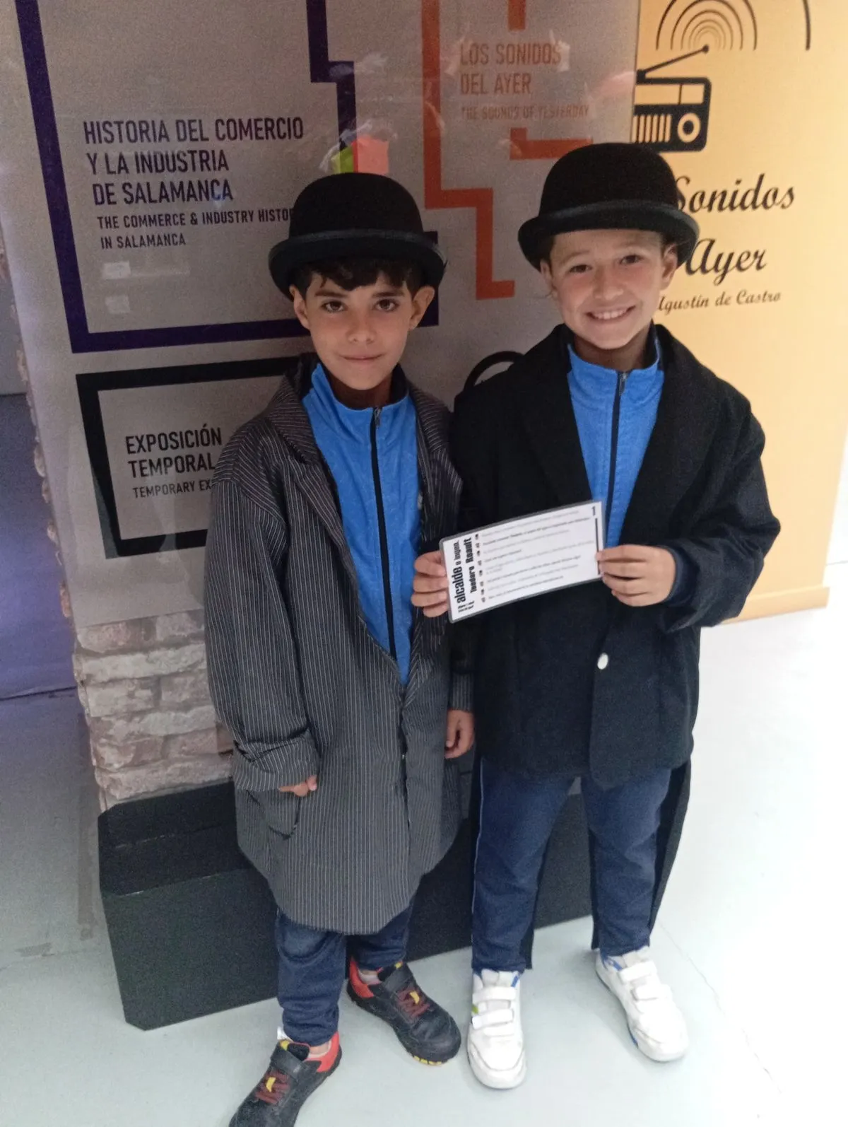 Foto 6 - Alumnos del colegio San Juan Bosco reviven la historia del comercio salmantino