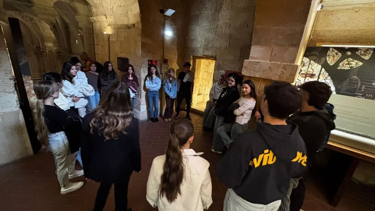 Foto 3 - Alumnos del colegio San Juan Bosco visitan Ieronimus