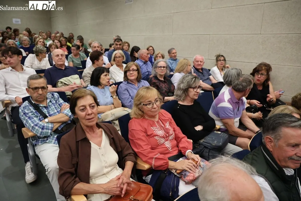 Inauguración del curso 2025-2026 del Programa Interuniversitario de la Experiencia de Castilla y León en la UPSA. Foto: David Sañudo