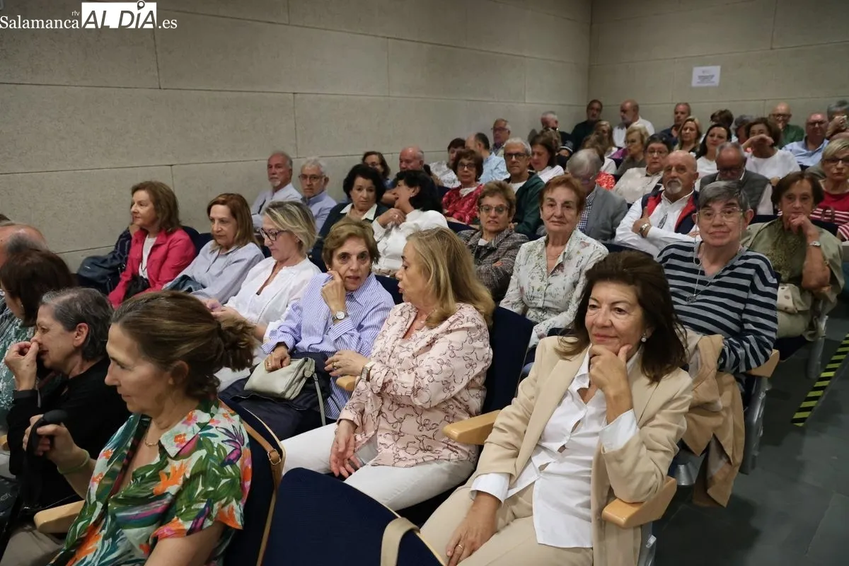 Inauguración del curso 2025-2026 del Programa Interuniversitario de la Experiencia de Castilla y León en la UPSA. Foto: David Sañudo