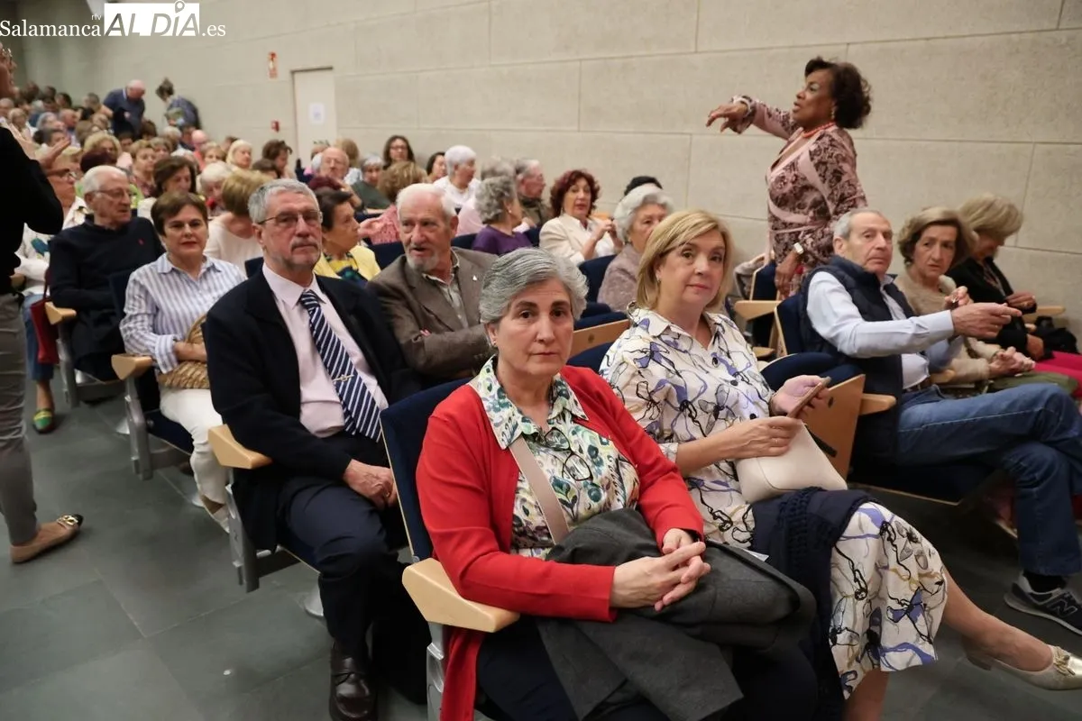 Inauguración del curso 2025-2026 del Programa Interuniversitario de la Experiencia de Castilla y León en la UPSA. Foto: David Sañudo