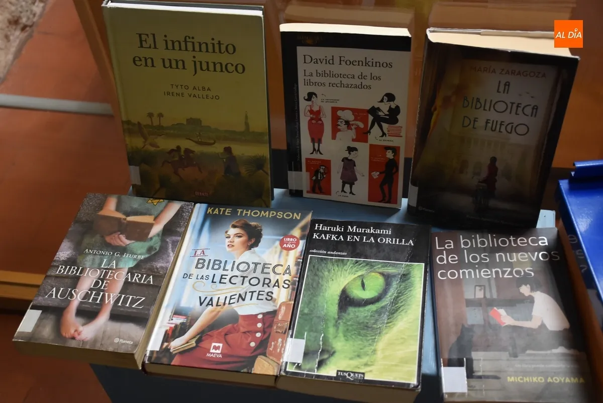 Foto 5 - La Biblioteca Municipal se une al D&iacute;a Internacional, que ensalza los libros como v&iacute;a contra la desinformaci&oacute;n