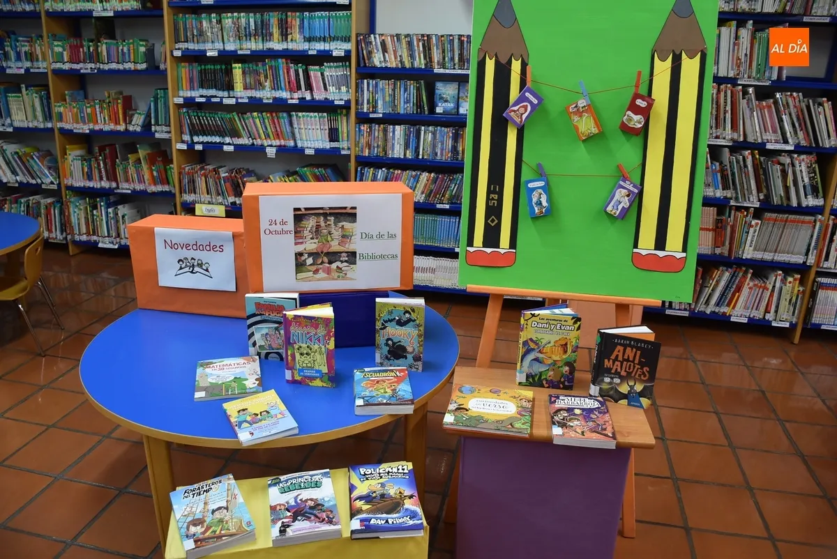 Foto 7 - La Biblioteca Municipal se une al D&iacute;a Internacional, que ensalza los libros como v&iacute;a contra la desinformaci&oacute;n