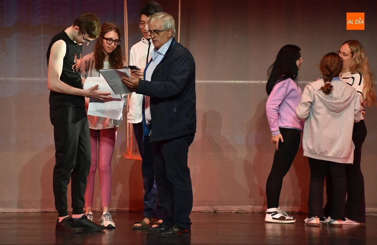 Foto 4 - Recta final de ensayos para la representaci&oacute;n este domingo de &lsquo;Peregrinos de Esperanza&rsquo;