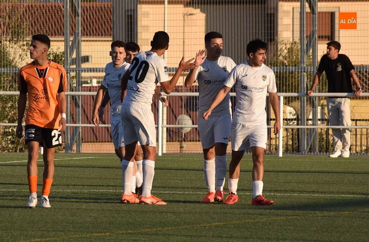 El Alba de Tormes se lleva el duelo inaugural de la temporada ante la UD Mirobrigense