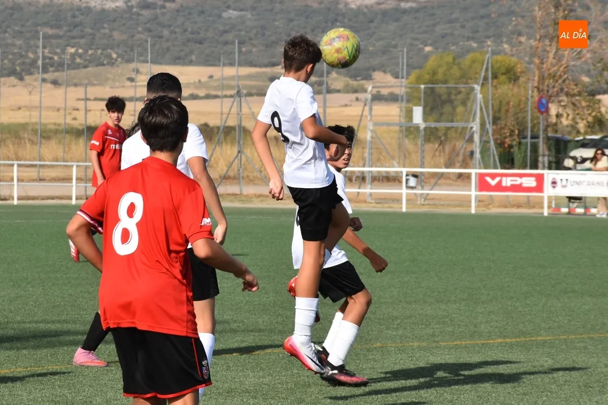 Foto 8 - #M (18-19 OCT) Cara y cruz para el Juvenil y el Cadete del Ciudad Rodrigo ante Alba y Villares