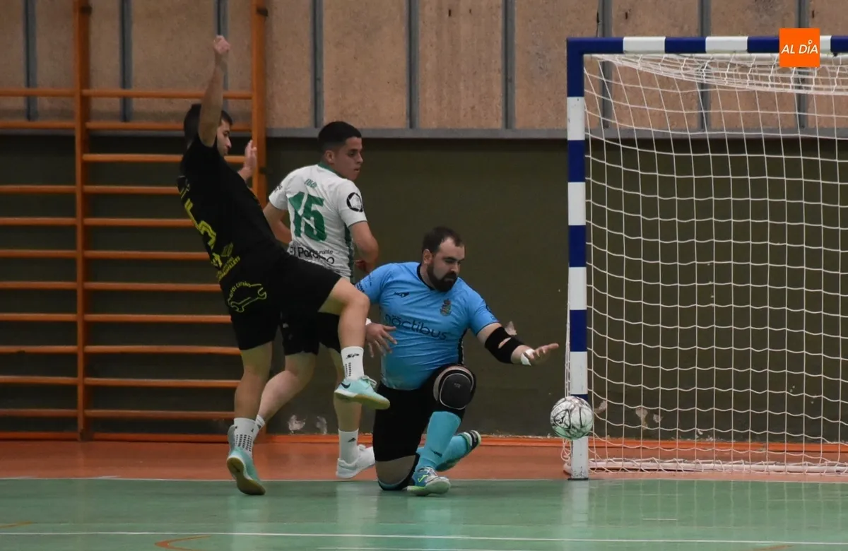 Foto 3 - El Mir&oacute;briga Futsal se lleva el derby del Oeste por la m&iacute;nima tras haber podido ganar con holgura