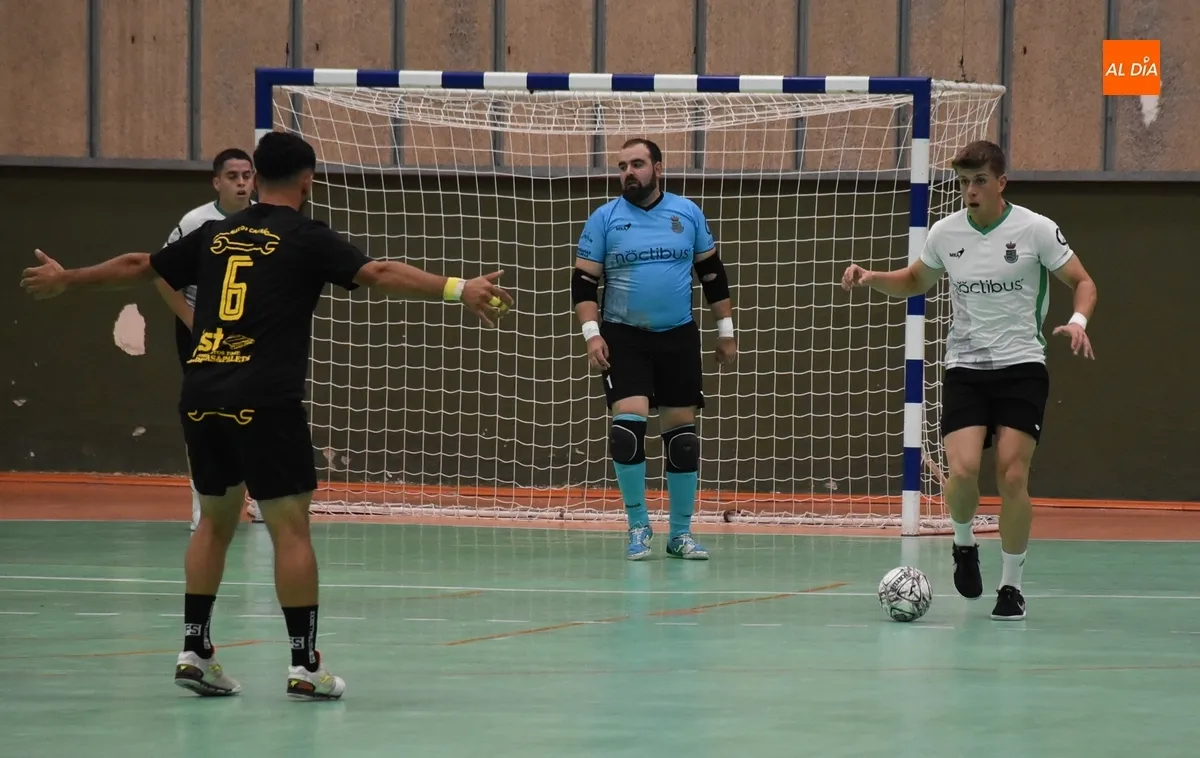 Foto 4 - El Mir&oacute;briga Futsal se lleva el derby del Oeste por la m&iacute;nima tras haber podido ganar con holgura