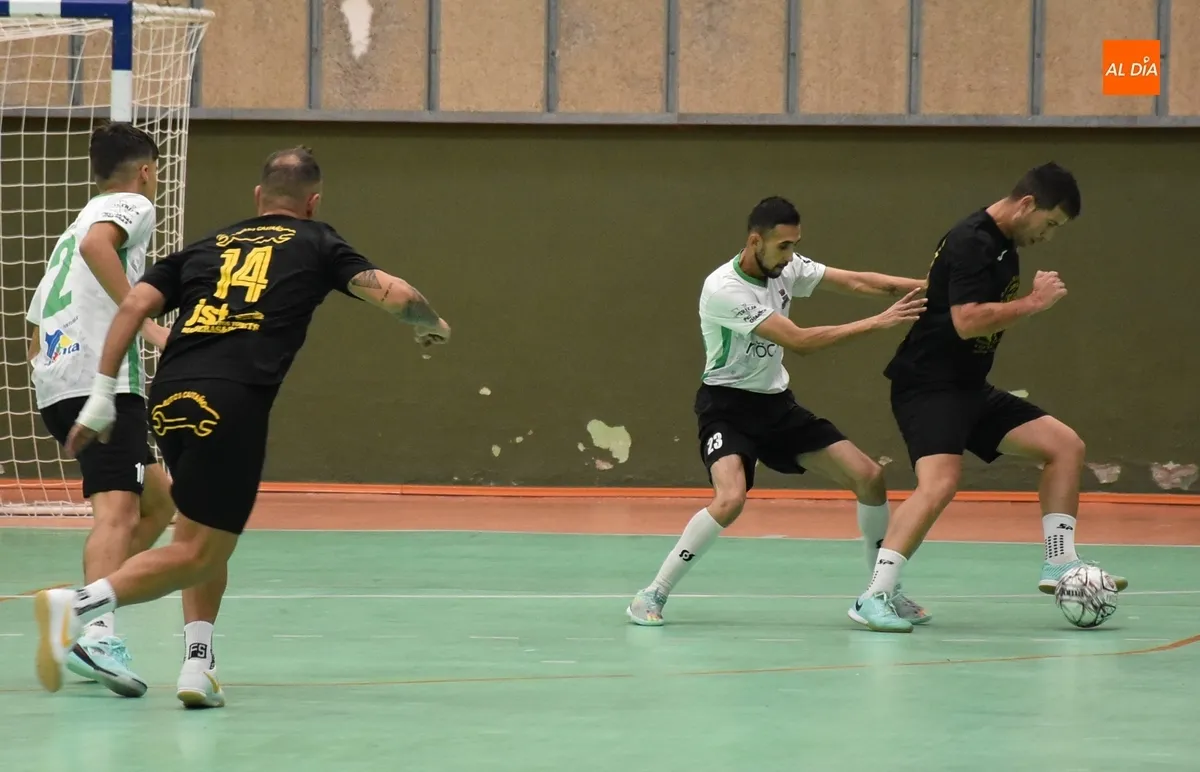 Foto 6 - El Mir&oacute;briga Futsal se lleva el derby del Oeste por la m&iacute;nima tras haber podido ganar con holgura