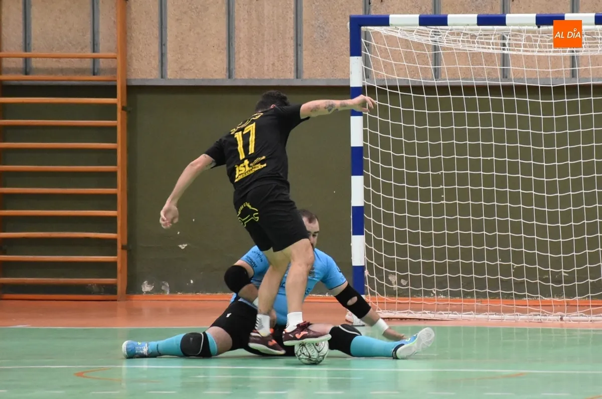 Foto 9 - El Mir&oacute;briga Futsal se lleva el derby del Oeste por la m&iacute;nima tras haber podido ganar con holgura