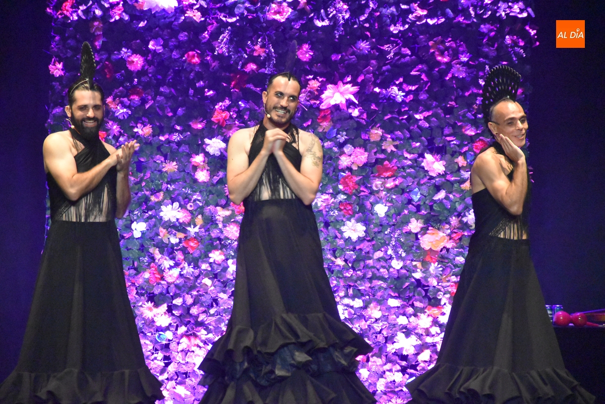 Buena entrada en el Teatro para disfrutar de coplas de toda la vida con El Trío Caracol