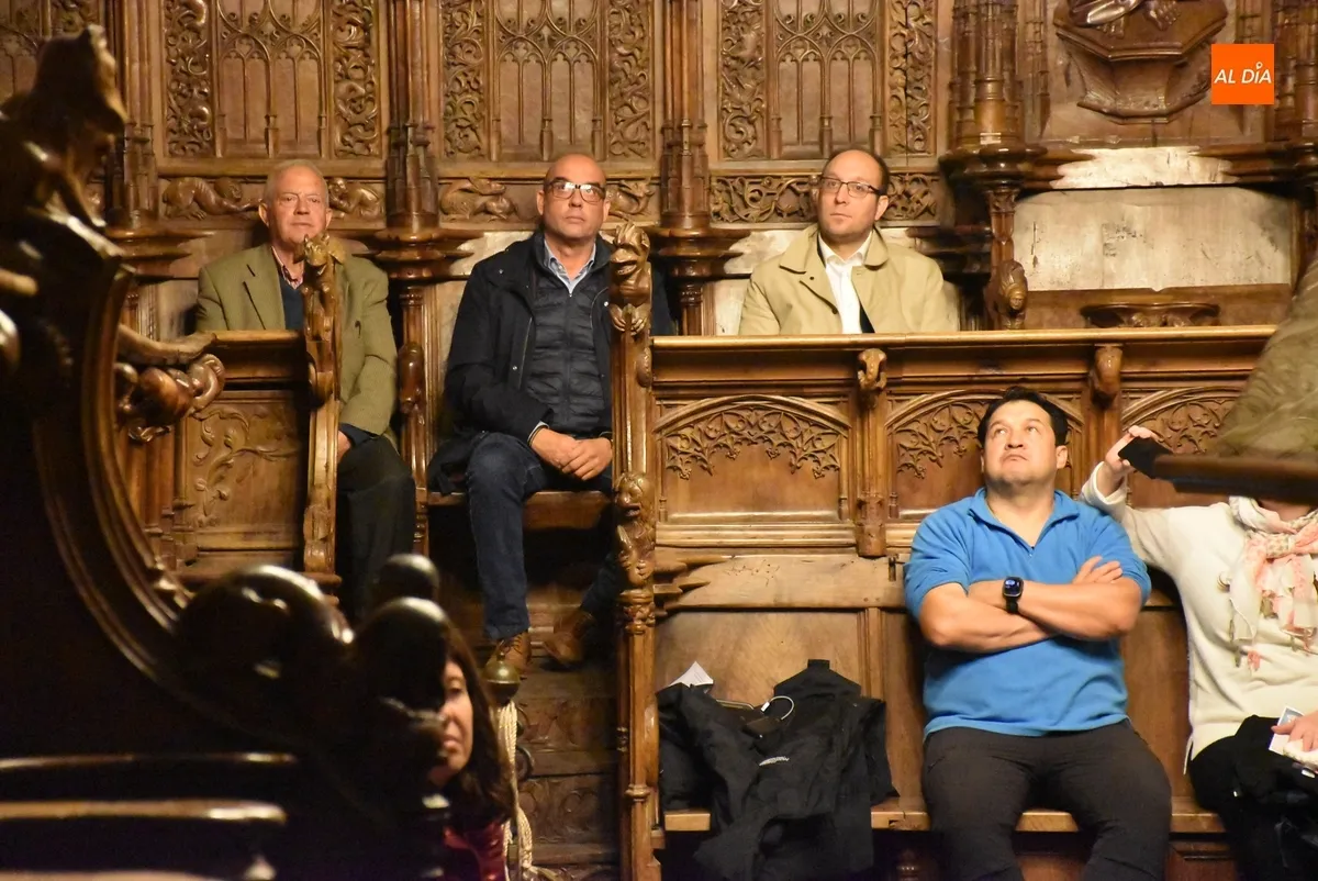 Foto 9 - La asturiana Susana Garc&iacute;a repasa dos siglos de historia con los &oacute;rganos de la Seo mirobrigense