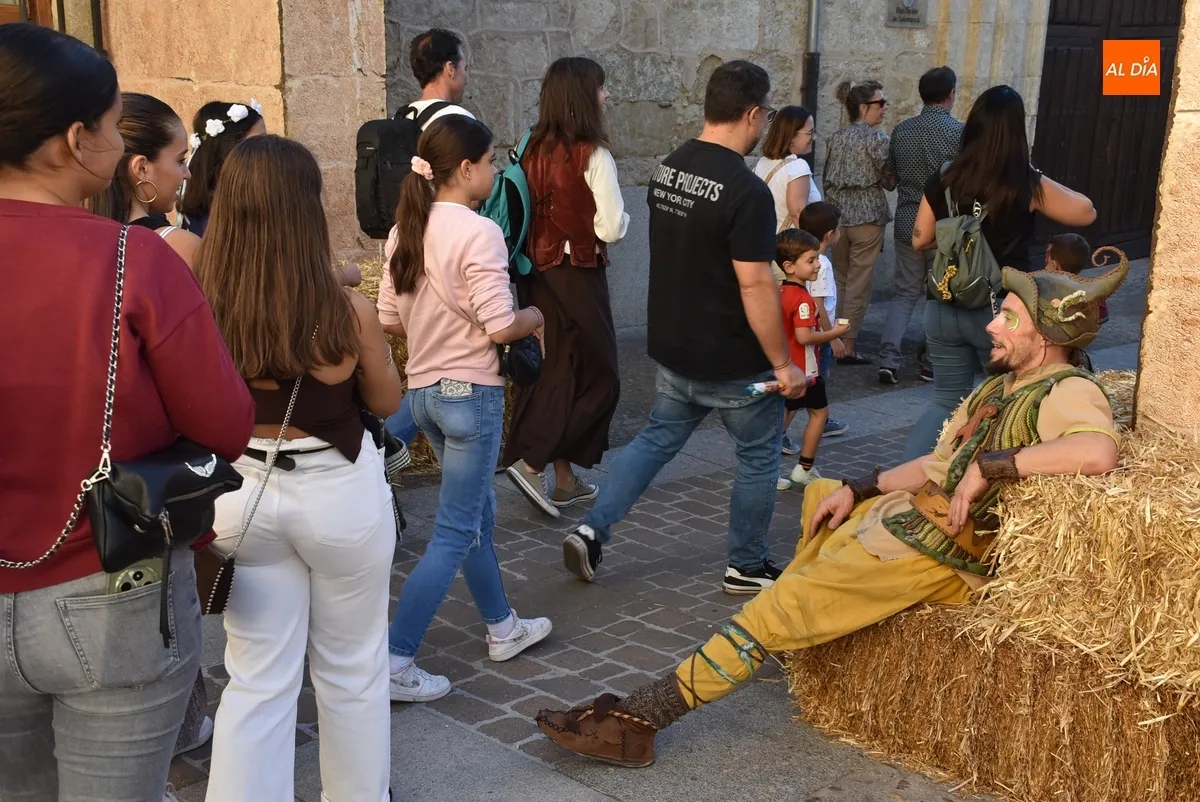 Foto 5 - La Feria Medieval se expande con &eacute;xito a la Plazuela del Buen Alcalde