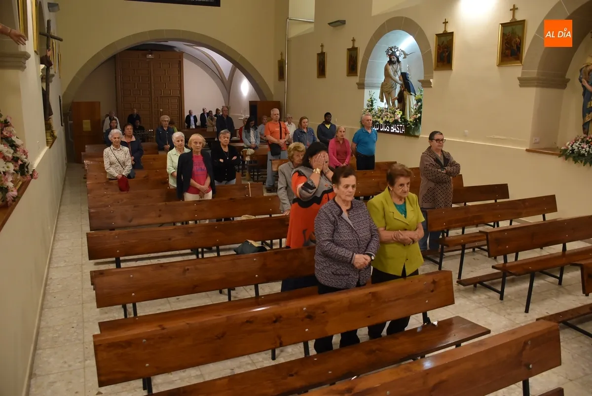 Foto 5 - En marcha la preparaci&oacute;n de cara a la festividad de Santa Teresa
