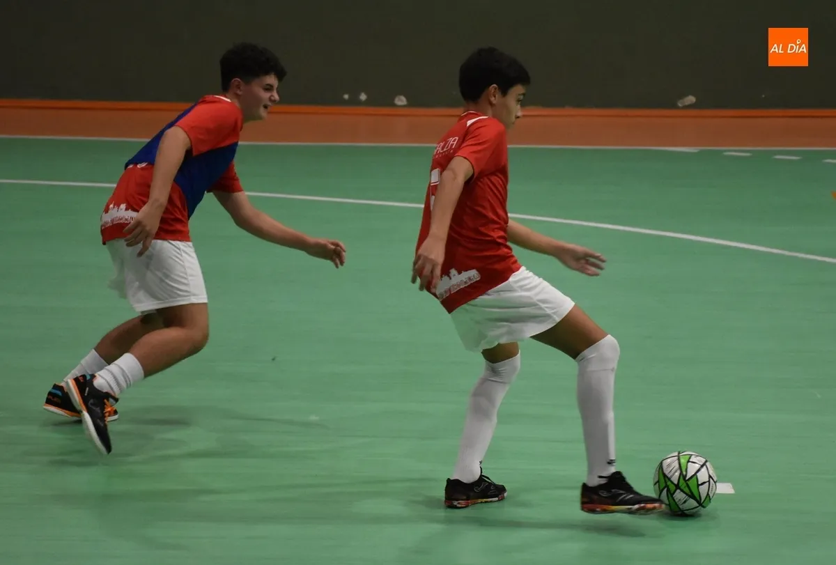 Foto 5 - El III Cadete se encamina a su debut liguero saliendo a por todo pese a ser mayor&iacute;a de 1&ordm; a&ntilde;o