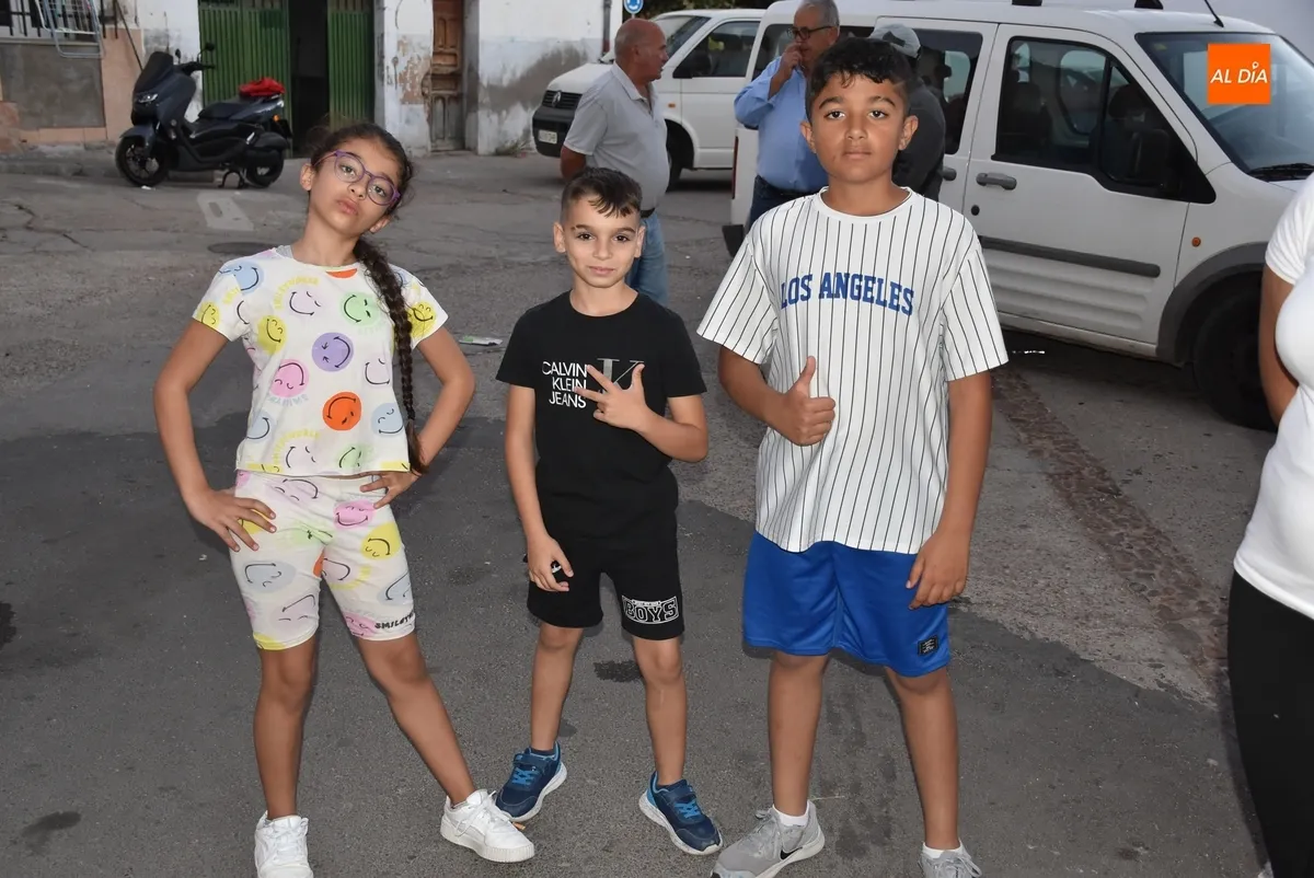 Foto 7 - Los mirobrigenses no faltan a su cita con las roscas de la Virgen del Rosario
