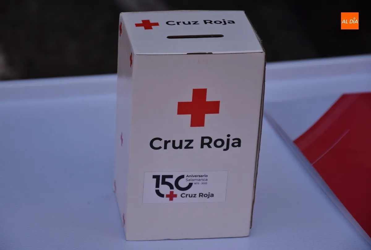 Foto 2 - Cruz Roja sale a las calles a recaudar fondos para continuar con su labor en el mundo rural