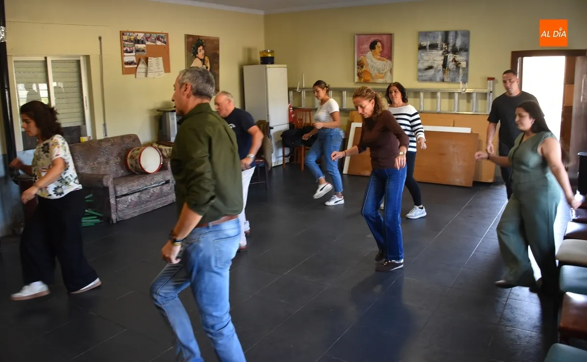 Foto 5 - Arranca el taller de baile charro de la Avenida de Espa&ntilde;a, que sigue abierto a m&aacute;s alumnos