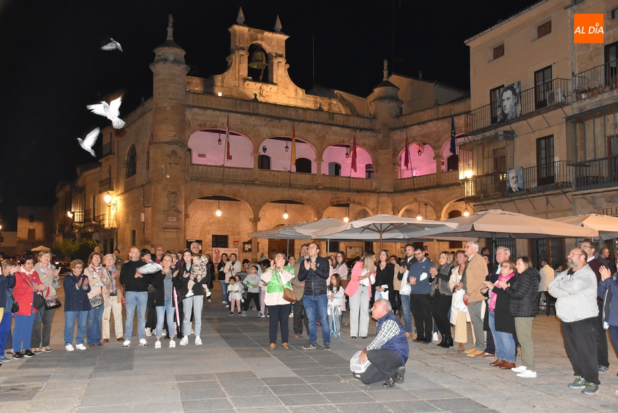 El lazo humano en el Día Mundial contra el Cáncer de Mama se configurará por la mañana