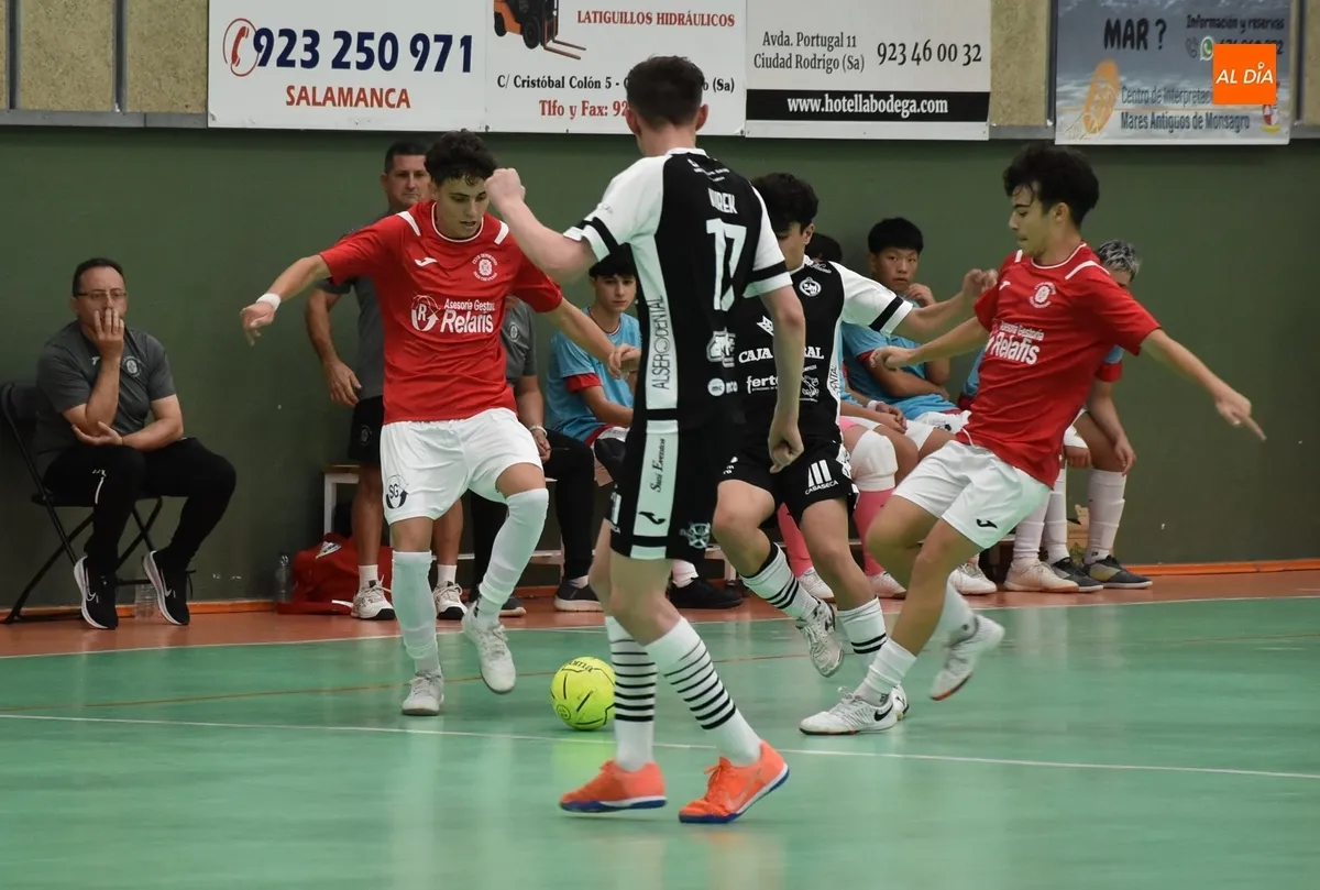 Foto 4 - El III Juvenil inicia a lo grande su nueva vida en Regional