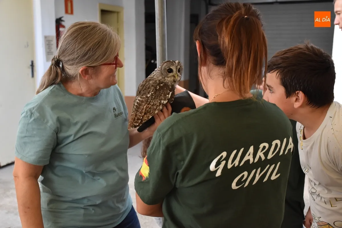 Foto 10 - L@s ni&ntilde;@s tambi&eacute;n tienen su hueco dentro de la celebraci&oacute;n de la patrona de la Guardia Civil