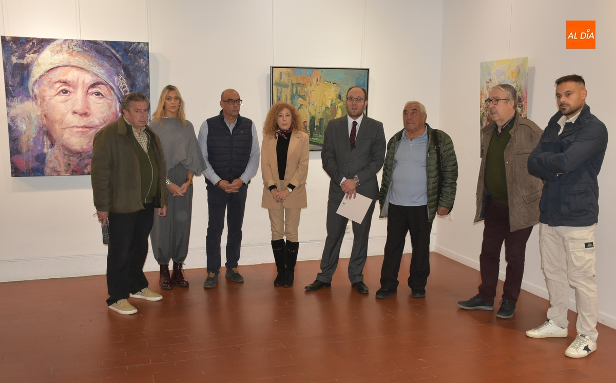 La visita institucional a la exposición de Carmen Martín Gaite deja 2 propuestas de proyectos