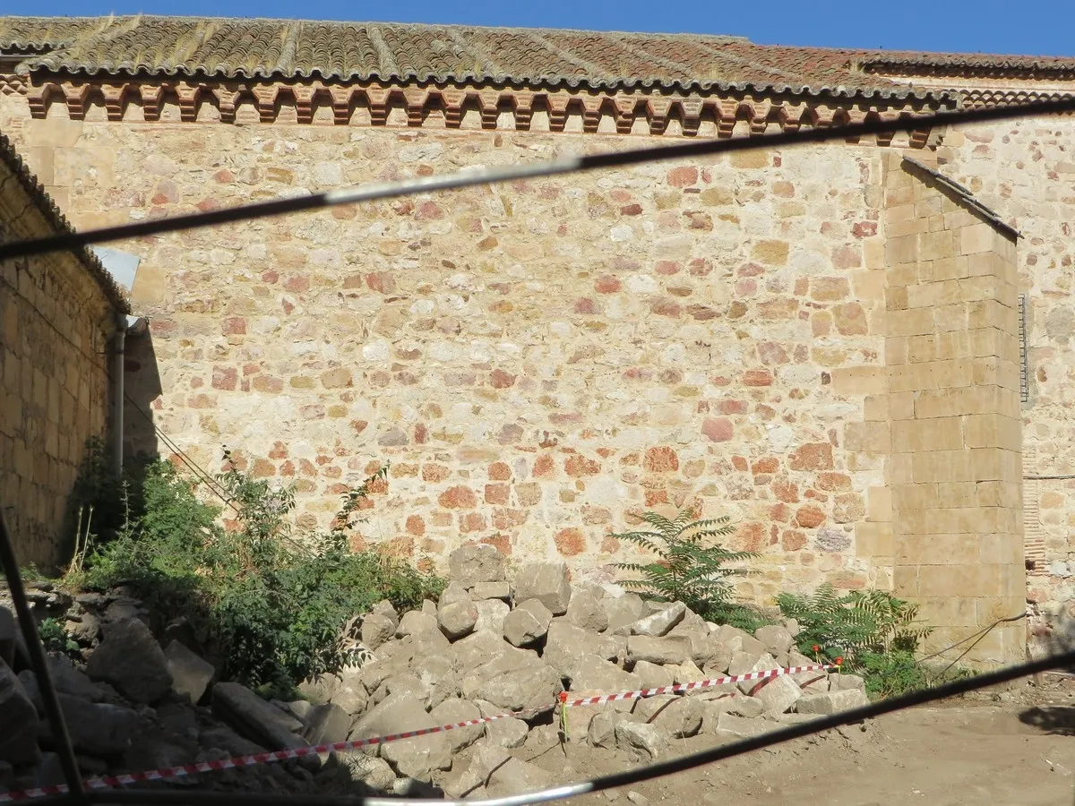 Derribos en el convento de Las Úrsulas