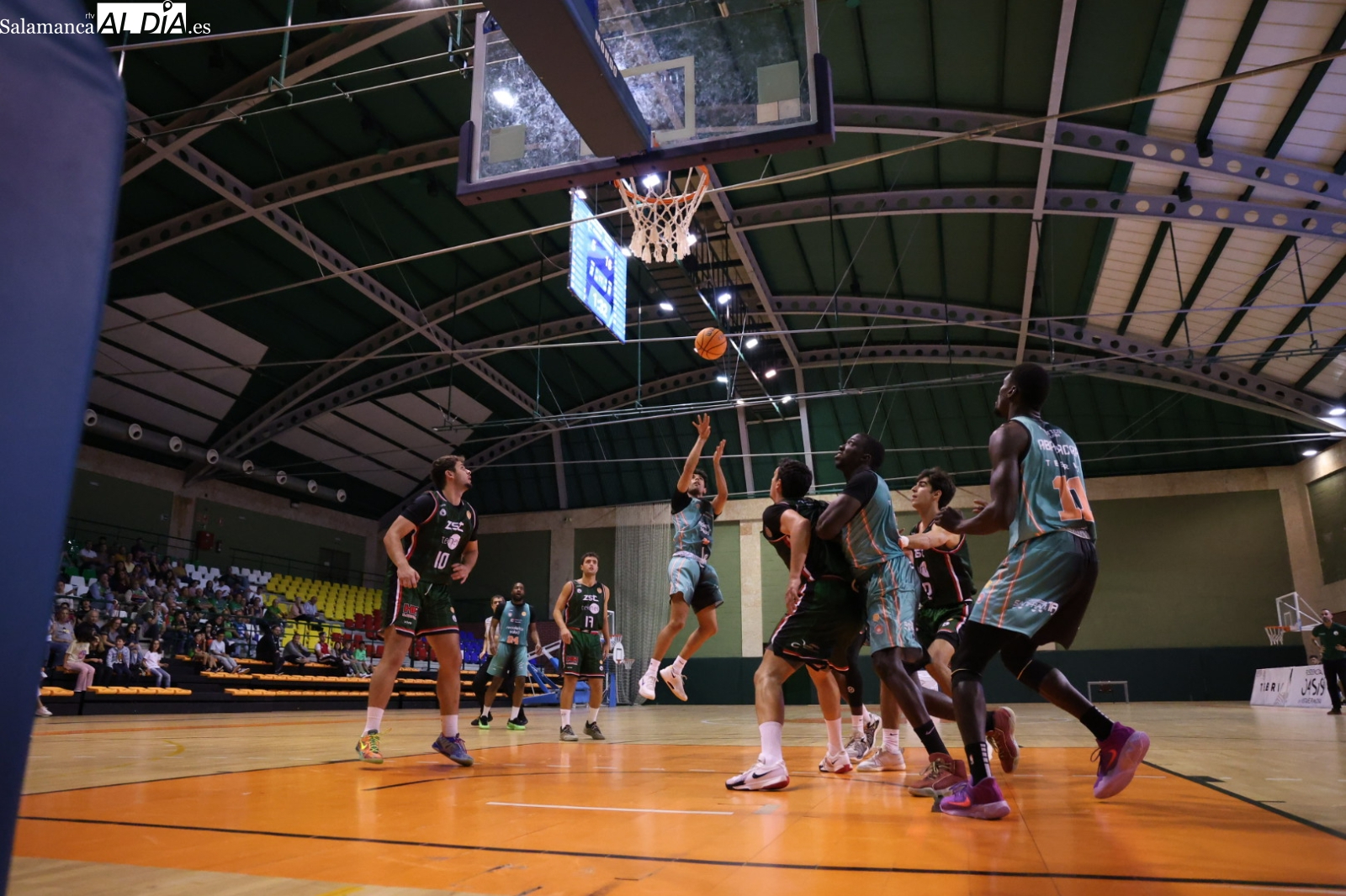 El Recoletas Salud Carbajosa vence al Blendio y logra su primer triunfo (88-92)