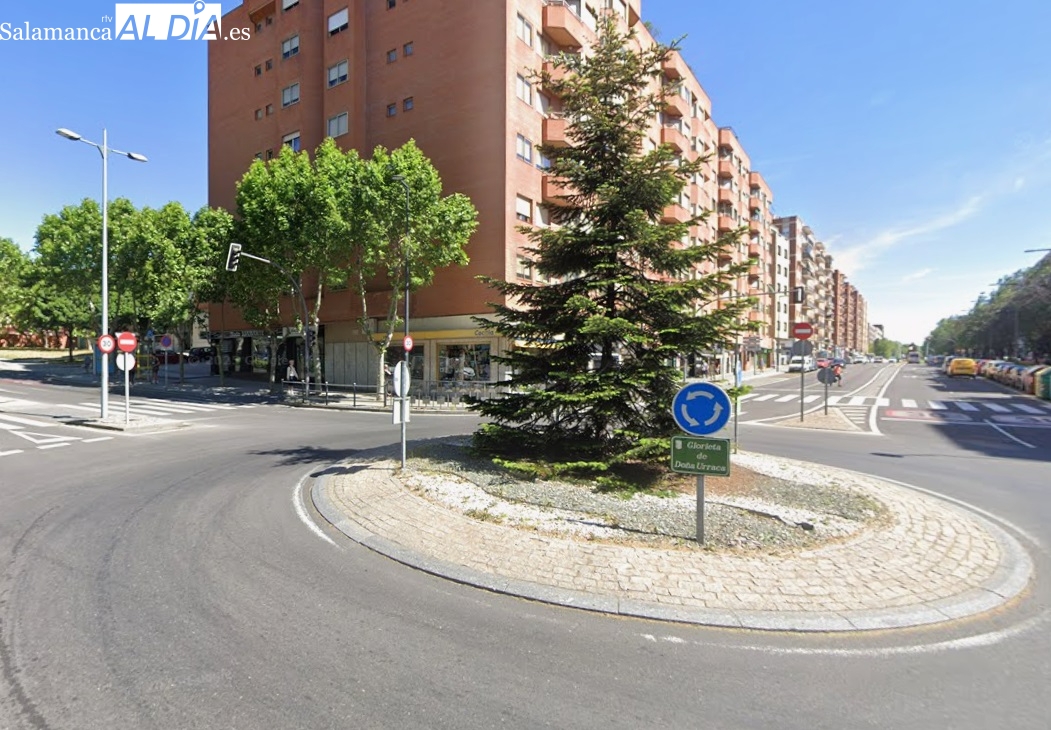 Herido un joven en un accidente en la glorieta Doña Urraca