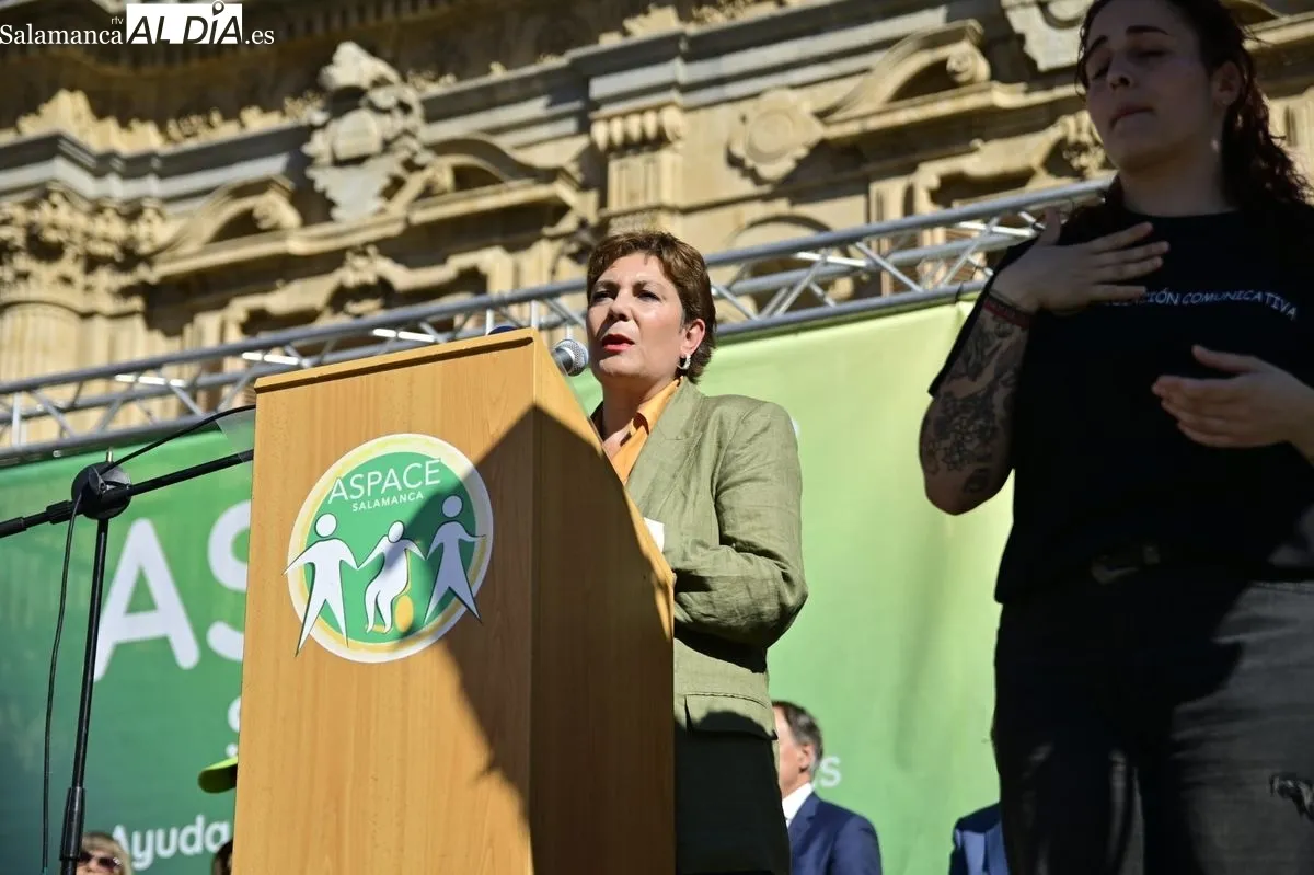 Día Mundial de la Parálisis Cerebral en la Plaza Mayor. Foto SALAMANCArtv AL DÍA