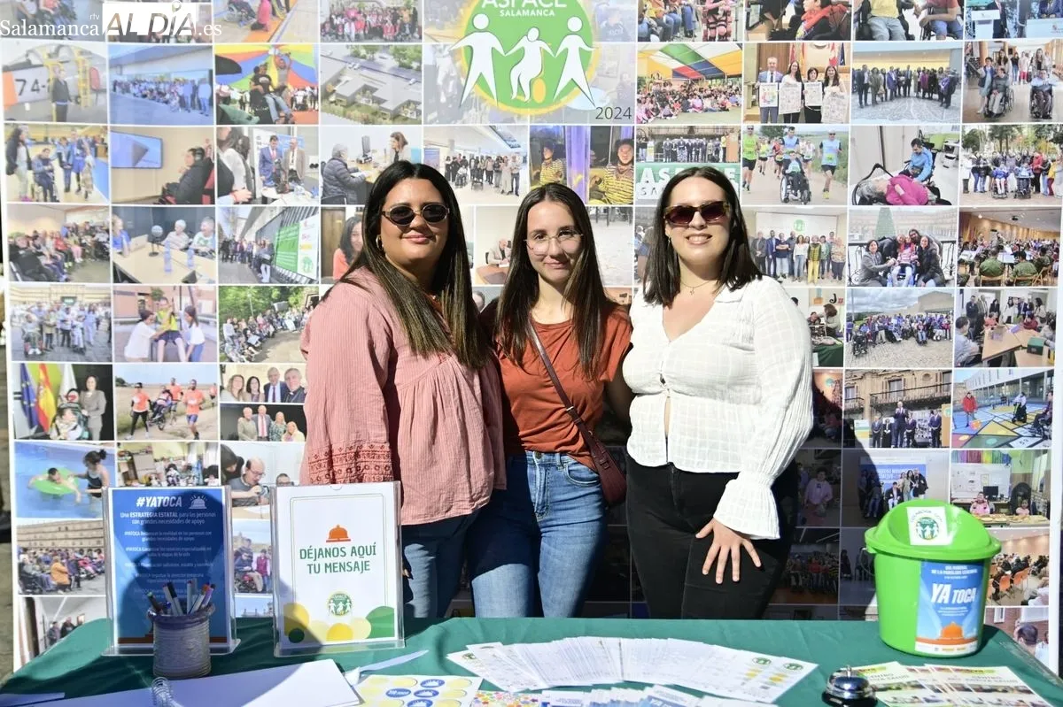 Día Mundial de la Parálisis Cerebral en la Plaza Mayor. Foto SALAMANCArtv AL DÍA