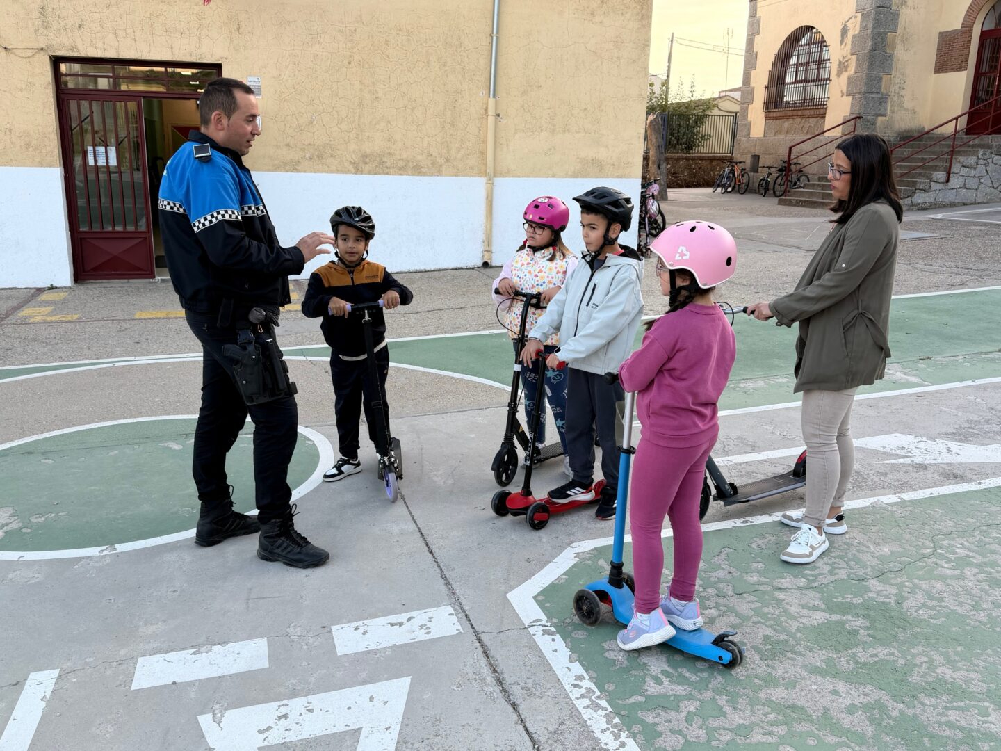Educación vial en Guijuelo: la Policía Local forma a escolares