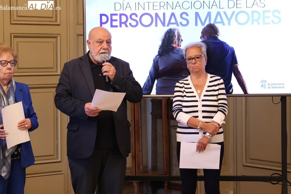 Carbayo reafirma el compromiso de Salamanca con sus mayores