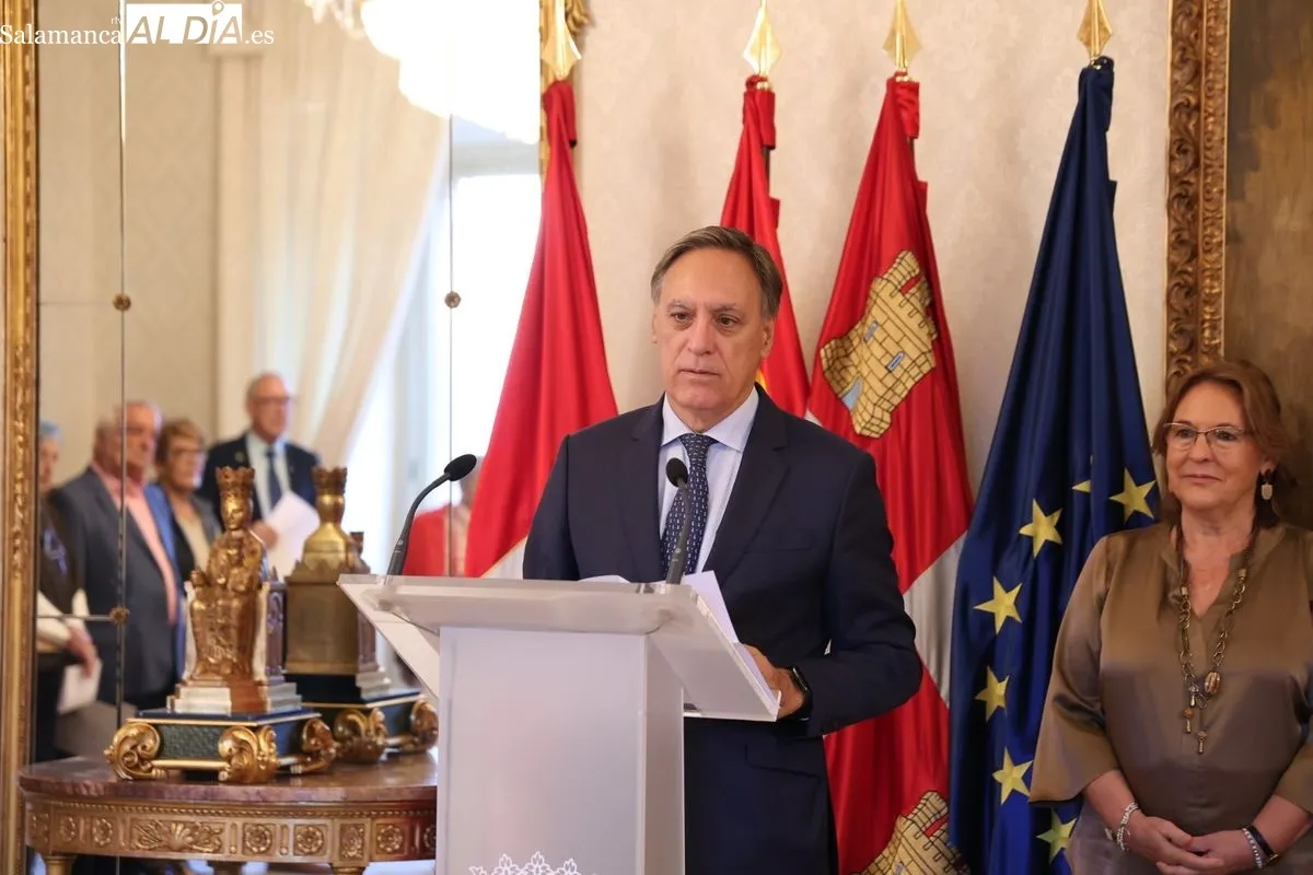 Acto del Día de los Mayores en el Ayuntamiento de Salamanca. Foto de David Sañudo
