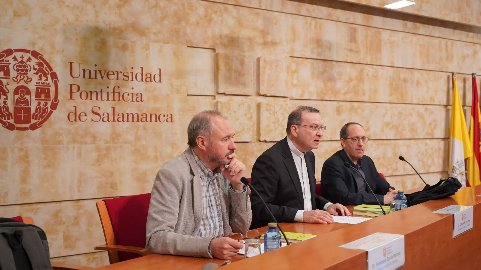 Francisco García Martínez y Emilio J. Justo,  docentes de la UPSA publican tres obras sobre la espiritualidad, la política y la Iglesia | FOTOS: UPSA 