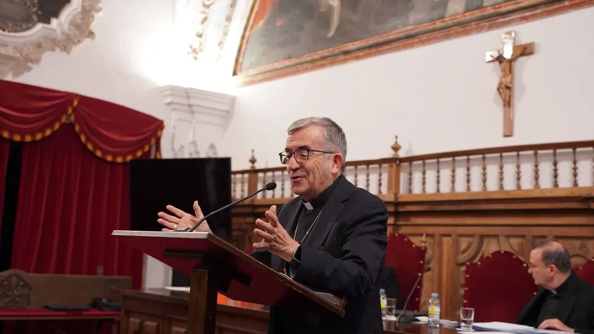 Foto 3 - Arg&uuml;ello, en la UPSA: "La IA es la aspiraci&oacute;n de ser como dioses"