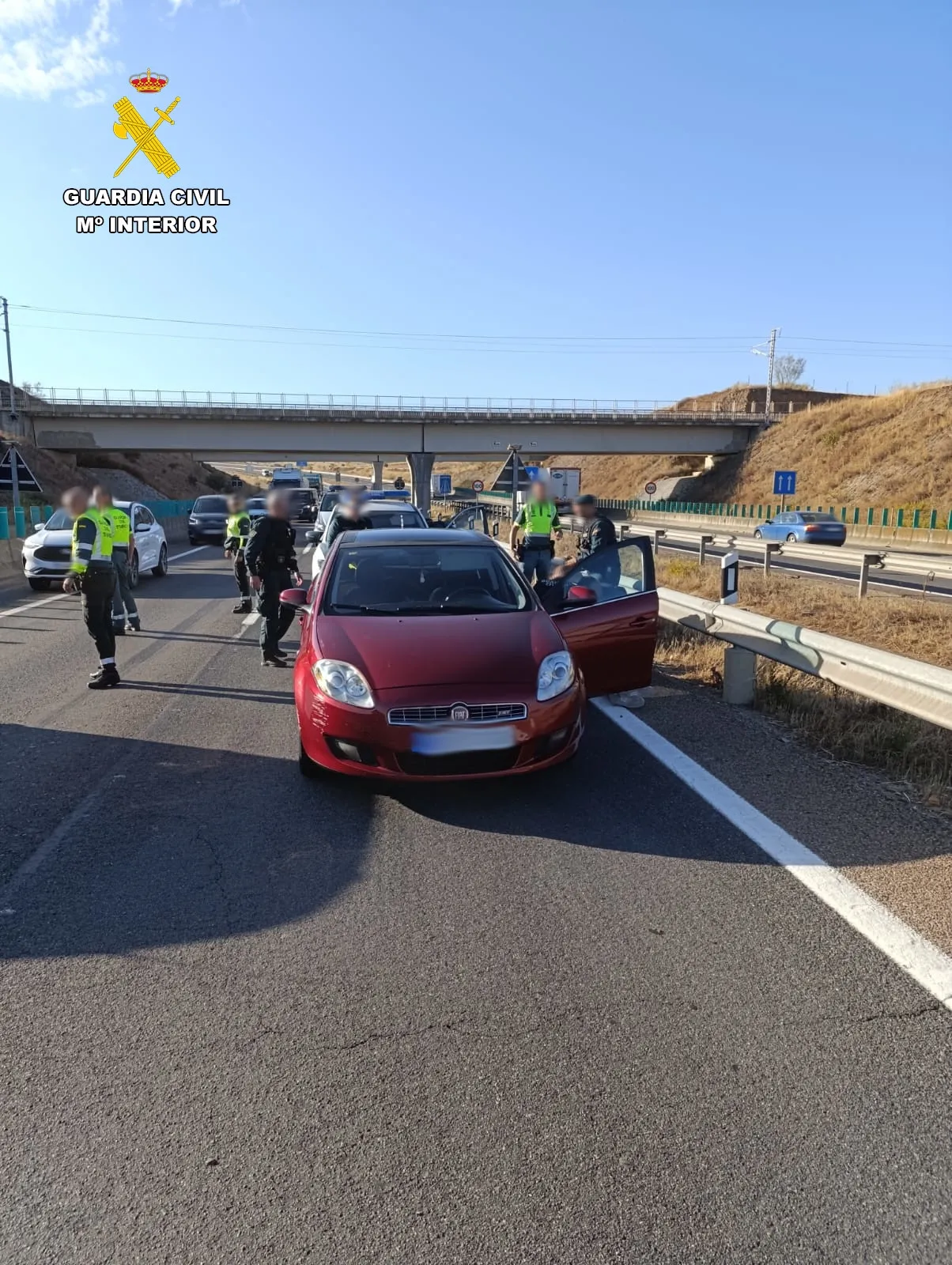 Foto 4 - FOTOS | Una persecuci&oacute;n por la A-66 y A-62 acaba con dos detenidos en Salamanca por robo de un coche y un arma
