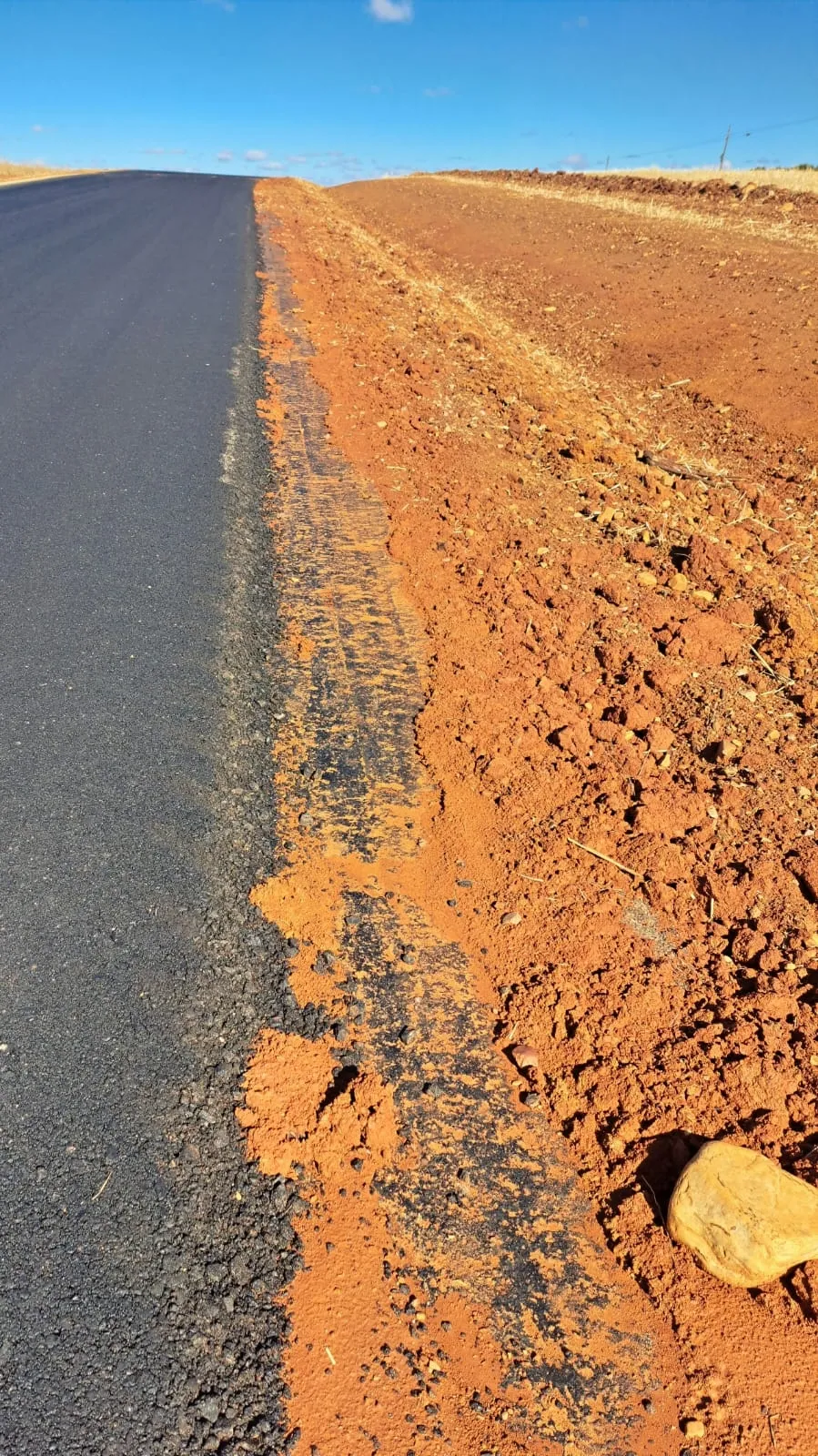 Foto 2 - Hartazgo en Sepulcro-Hilario al no divisar el final de las obras de la carretera a Cabrillas