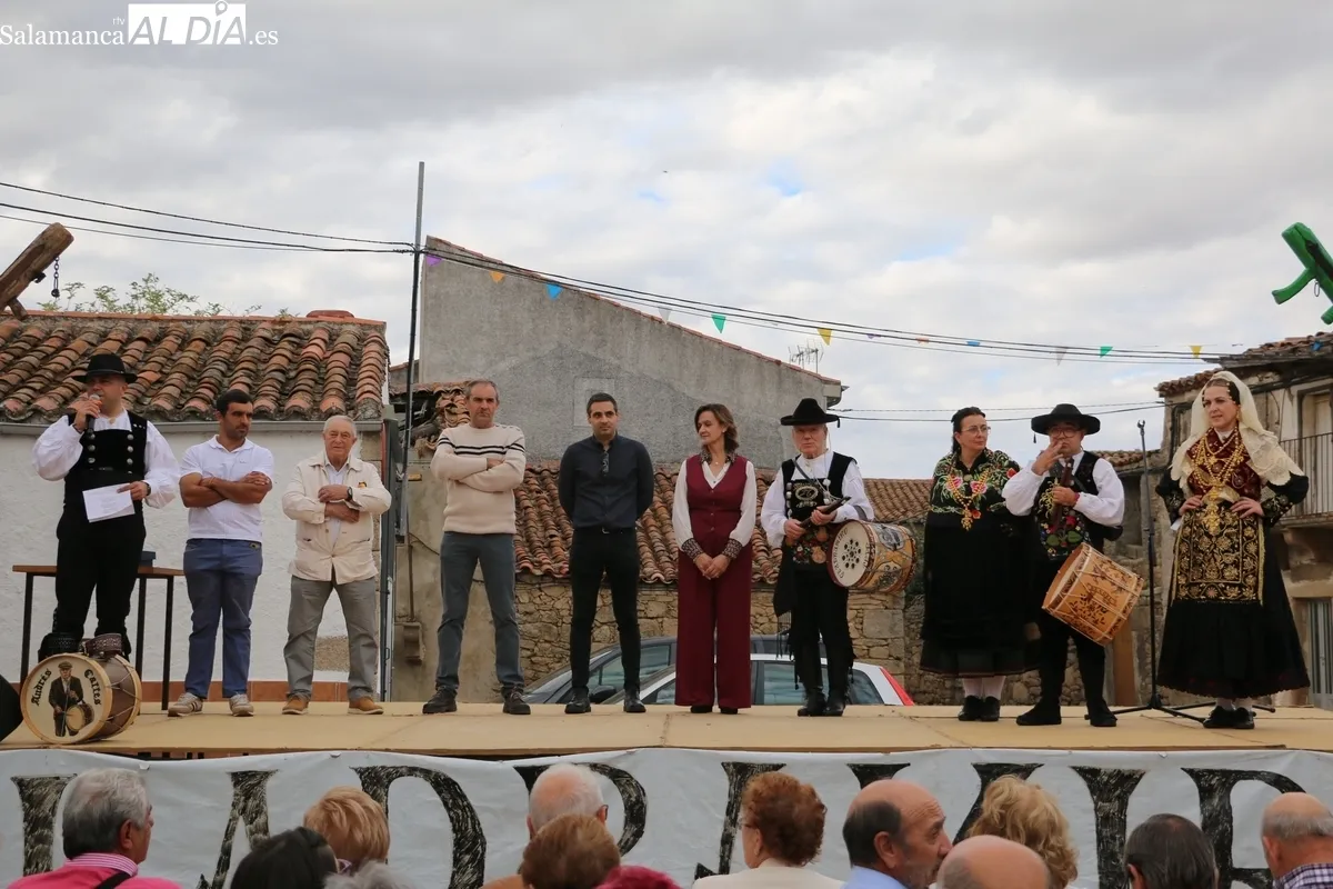 El VII Certamen de Folclore de Guadramiro se erige como referente del folclore charro en Salamanca / CORRAL 