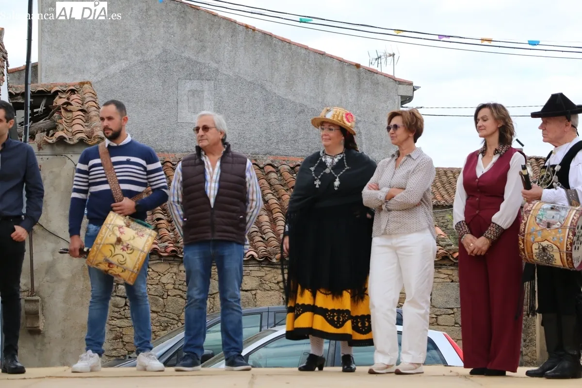 El VII Certamen de Folclore de Guadramiro se erige como referente del folclore charro en Salamanca / CORRAL 