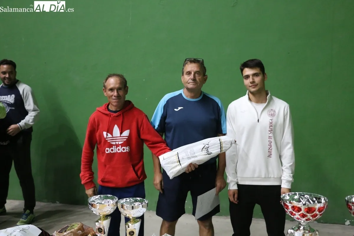Excelente nivel el que demostraron las 16 parejas participantes en este XIV Campeonato de Frontenis de Vitigudino / CORRAL