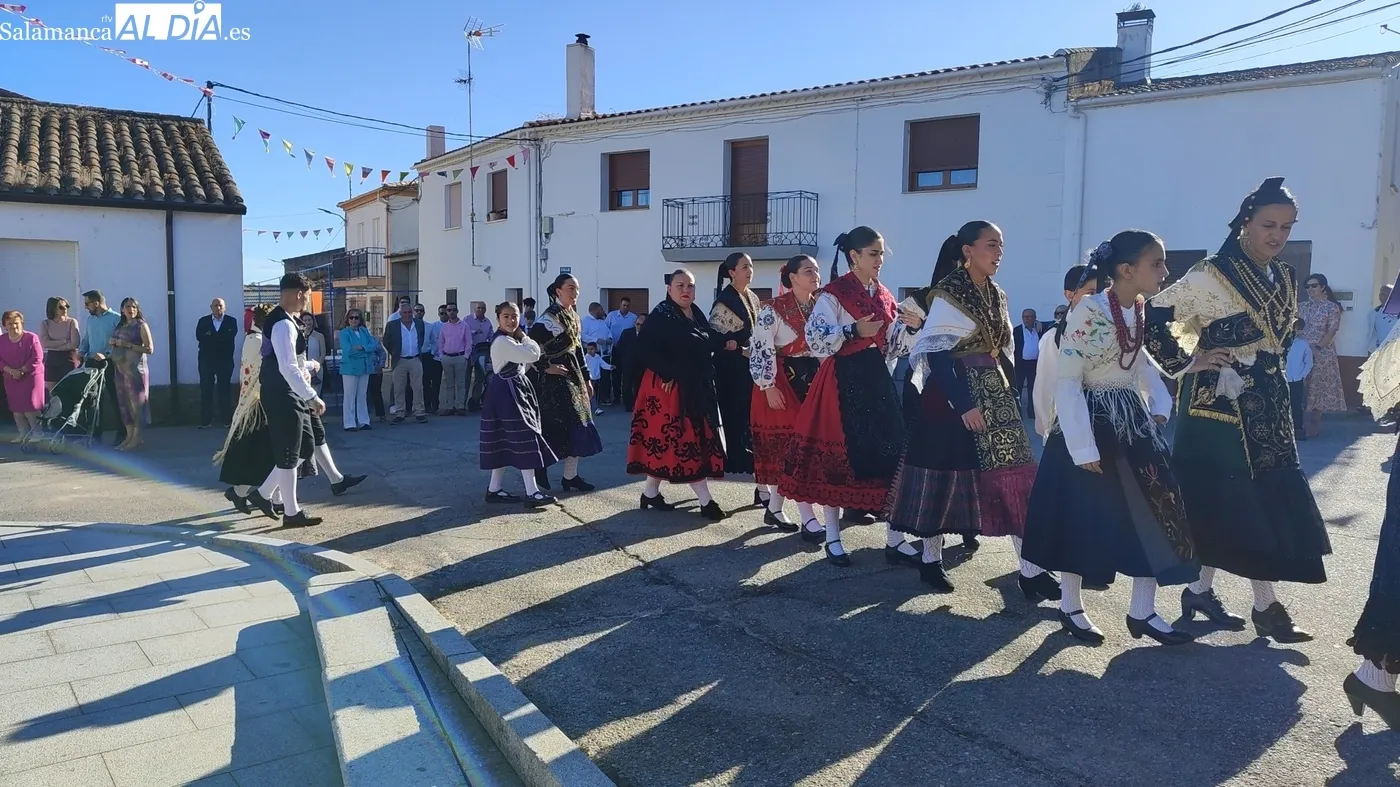 Día grande de las fiestas de las Madrinas en Valderrodrigo / CORRAL
