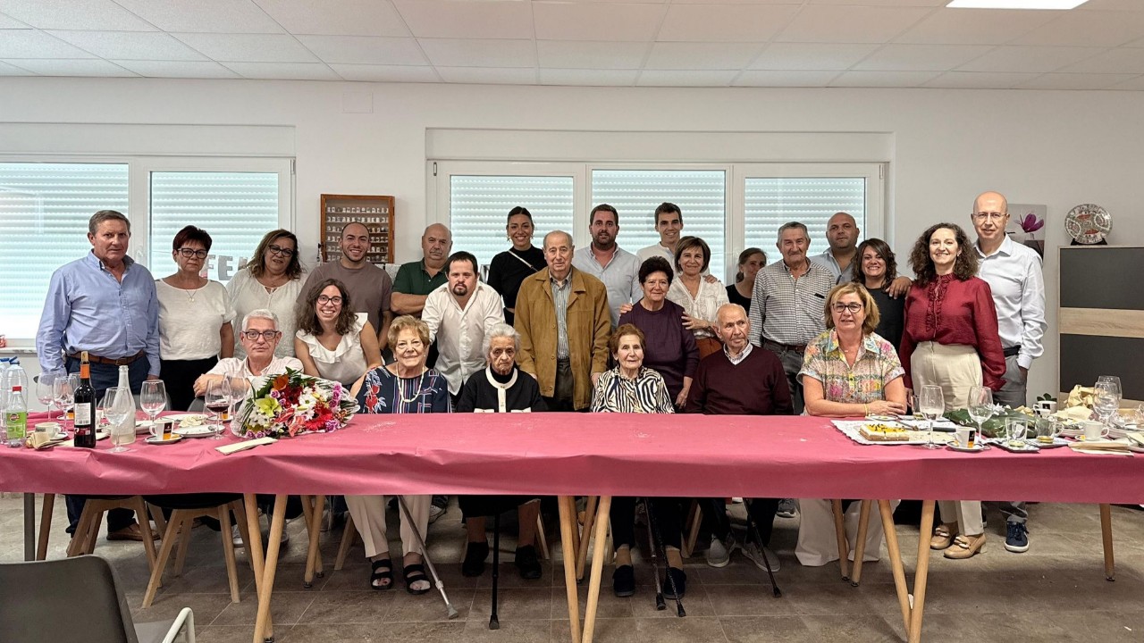 María celebra sus 100 años en Gejo de los Reyes (Salamanca)