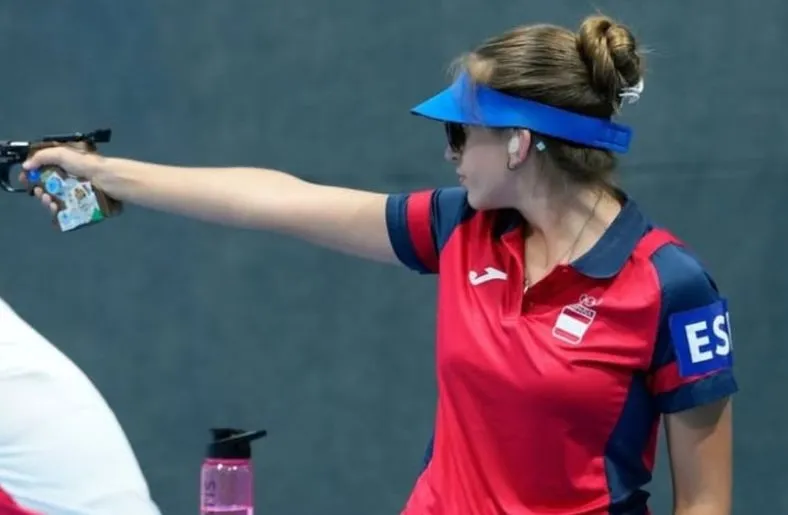 Foto 3 - La tiradora salmantina Elena M&ordf; Zarzoso brilla en el Campeonato de Espa&ntilde;a de Armas Deportivas